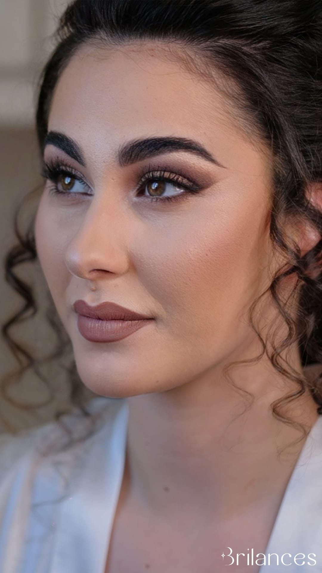Trucco sposa visto di profilo, Brilances Beauty Decimomannu