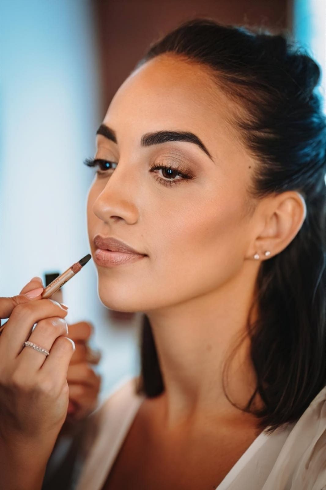 Dettaglio del rossetto in un trucco sposa, Brilances Beauty Decimomannu